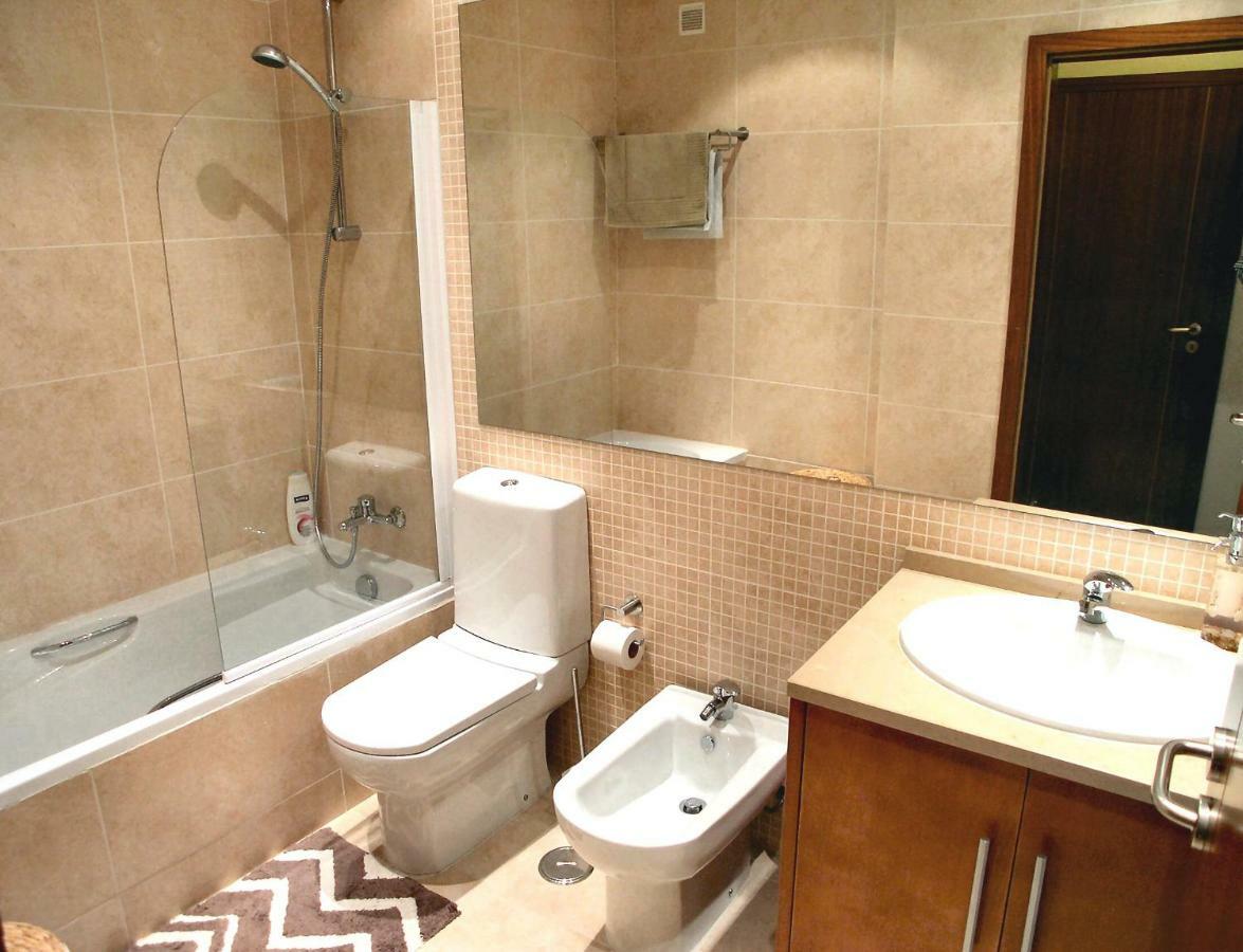 Lovely Apartment Alvor Bagian luar foto