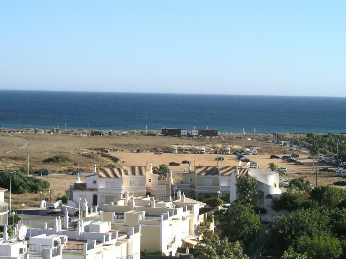 Lovely Apartment Alvor Bagian luar foto