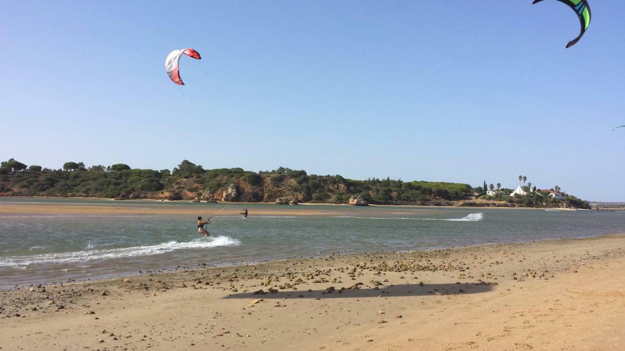 Lovely Apartment Alvor Bagian luar foto